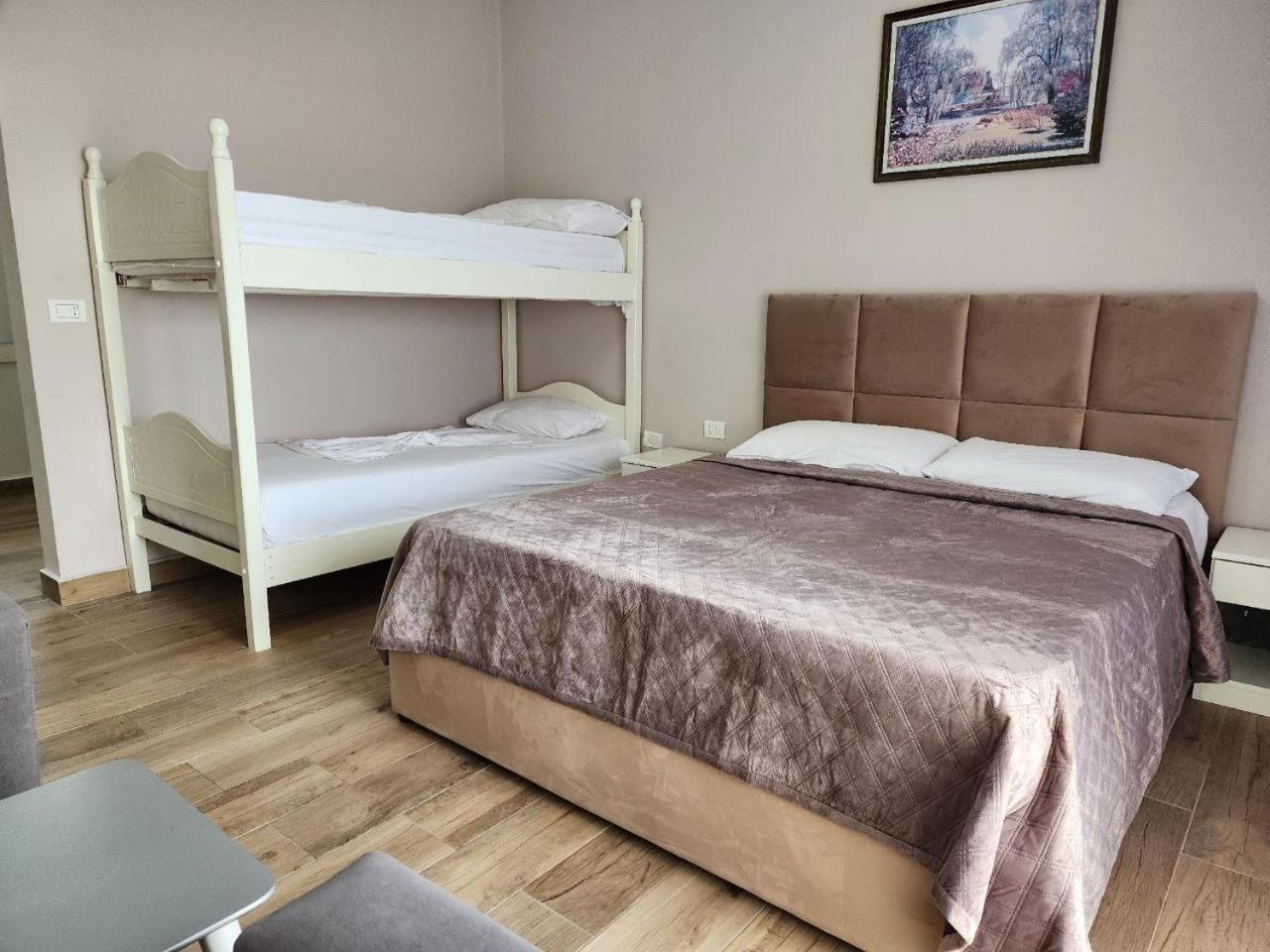 Hotel Maren Durrës 객실 사진