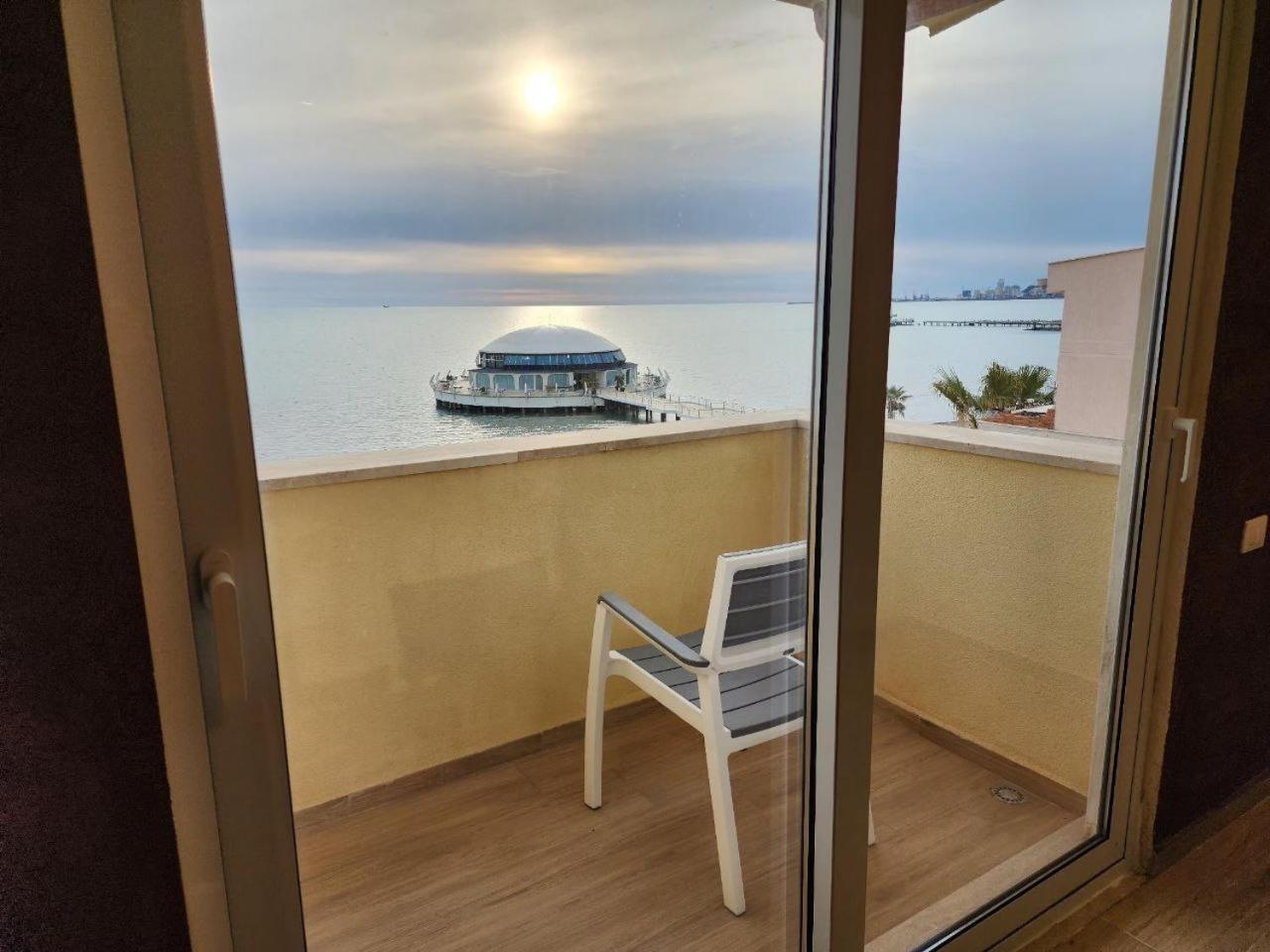 Hotel Maren Durrës 외부 사진